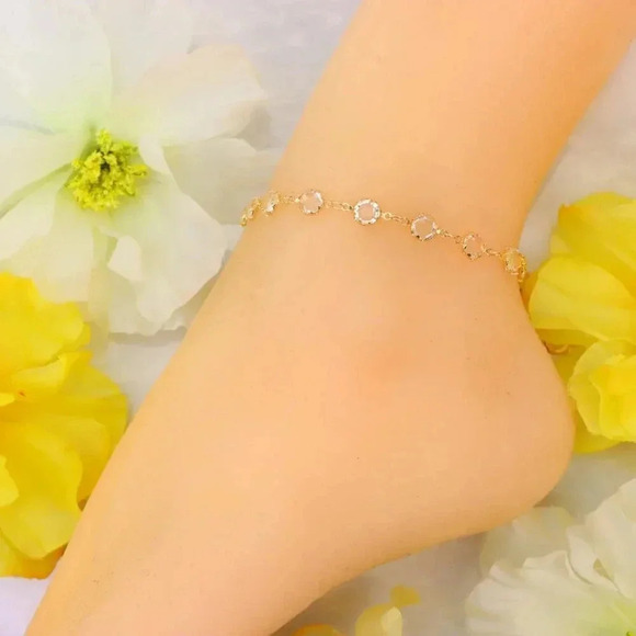 Minimalist Anklet, Sleek & Modern Design, Women’s Fashion, YC110466-A - Picture 2 of 10